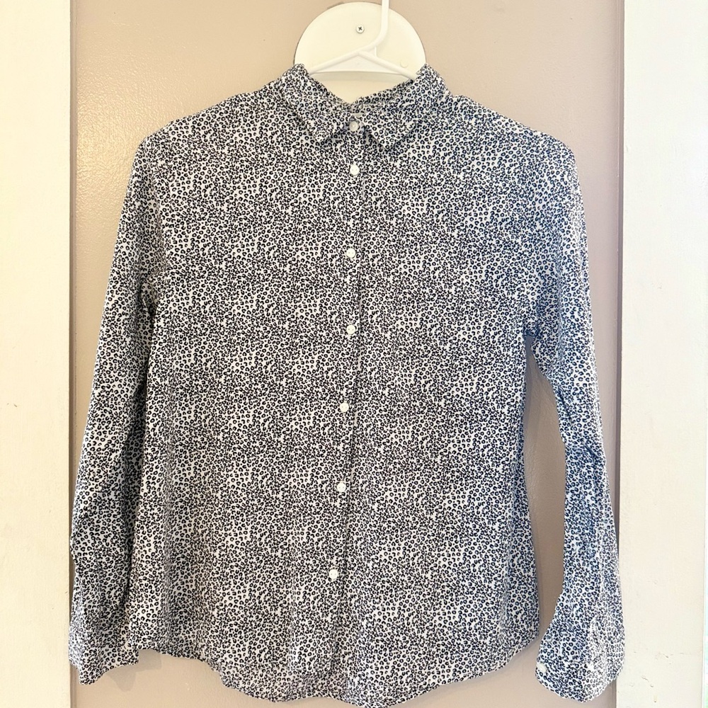 Chic Black, White & Blue Long Sleeve Shirt